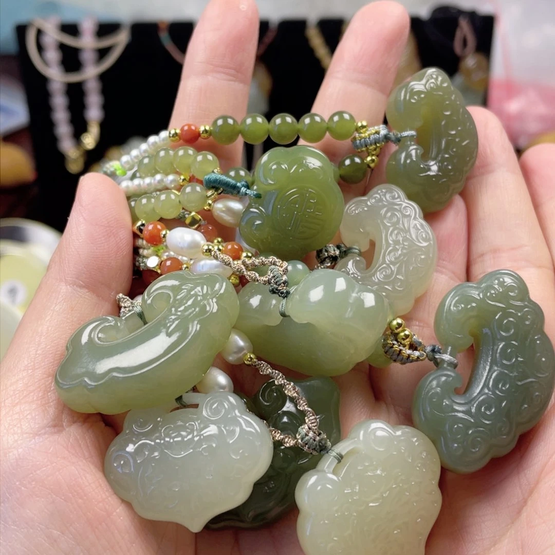 和田玉颈饰未镶嵌拍一发一可选