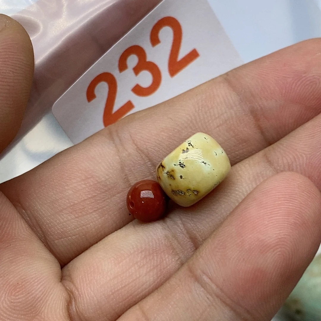 未镶嵌南红玛瑙珠宝奇石