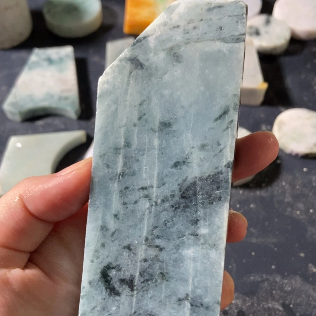 翡翠未镶嵌挂件天然翡翠