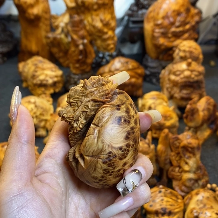 ****崖柏龙手把件手把件