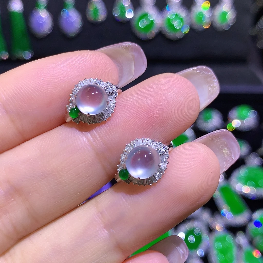 翡翠18K金镶嵌耳饰玻璃种