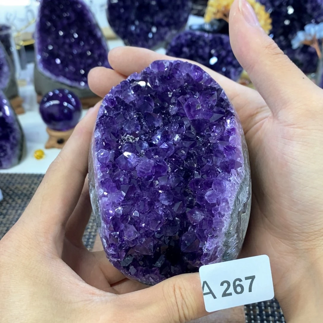 摆件摆件未镶嵌水晶