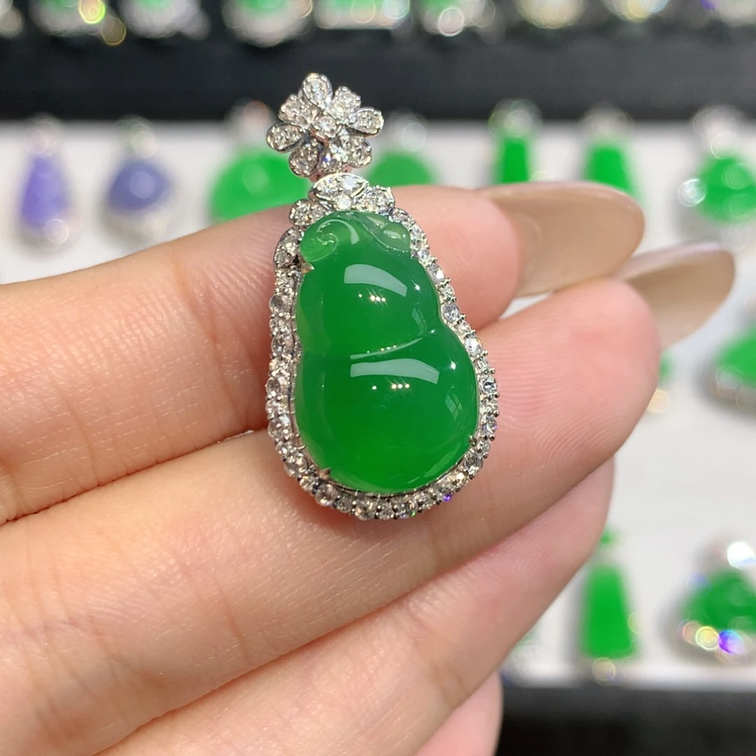 翡翠18K金镶嵌吊坠(不含链)