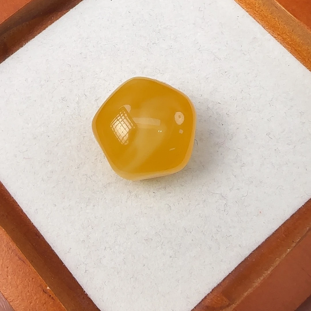 琥珀珠宝奇石未镶嵌幼*
