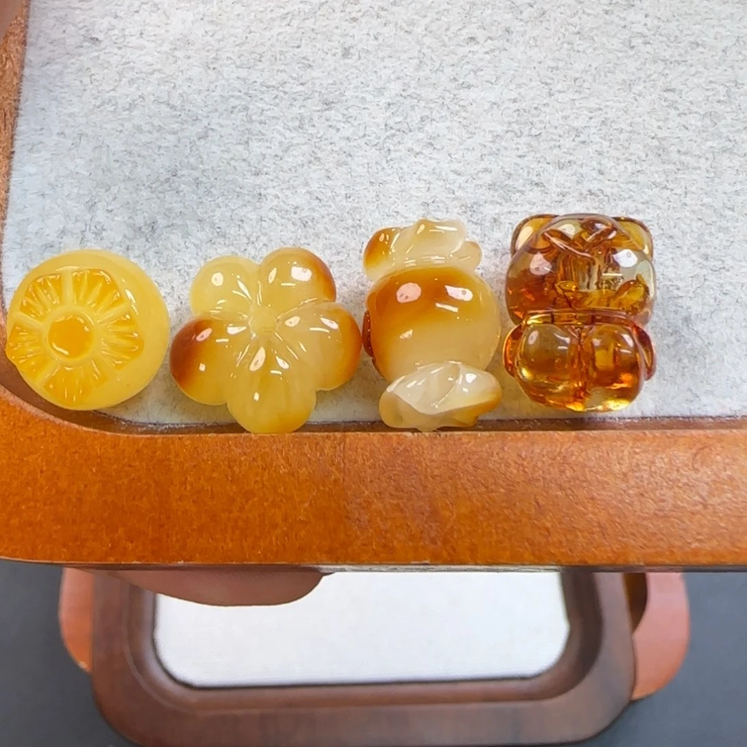 琥珀颈饰未镶嵌琥珀