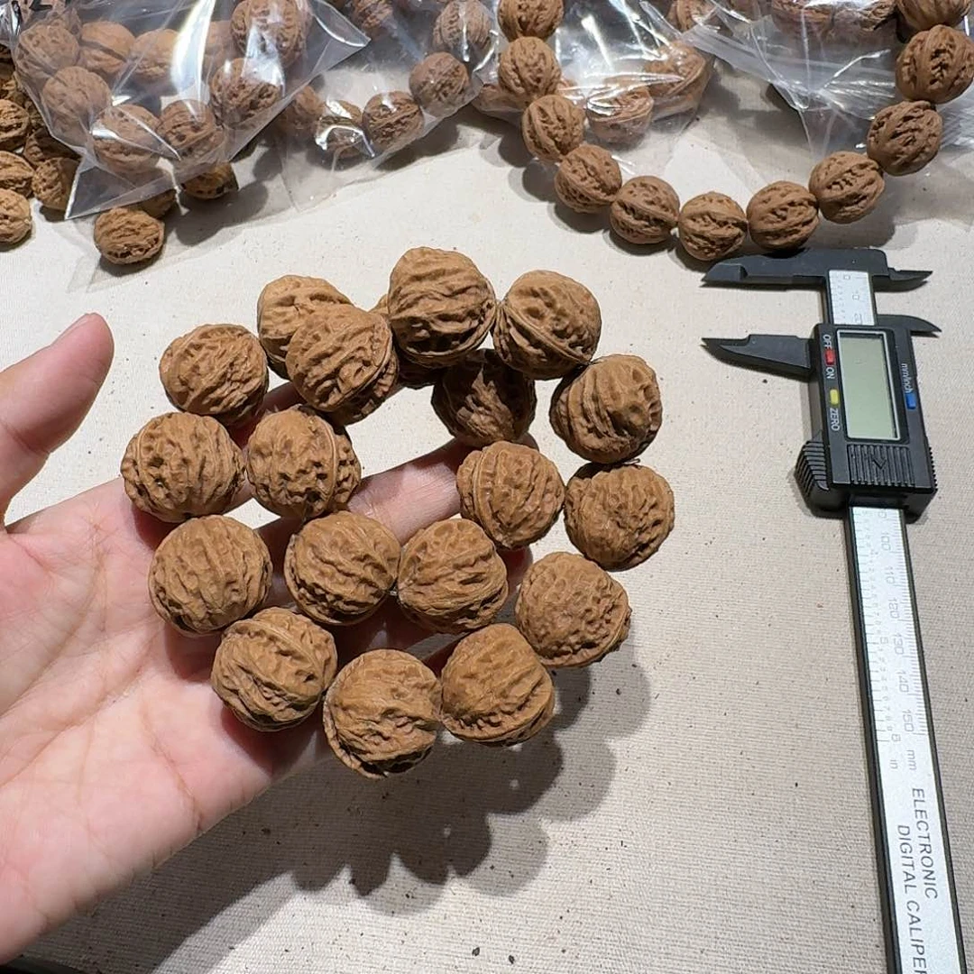 核桃手串/手链40号边25肚23高23
