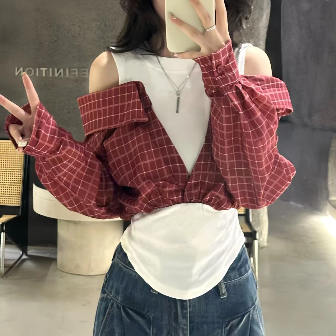 1036纯欲风设计感格子拼接假两件长袖衬衫女春季新款显瘦露肩辣妹