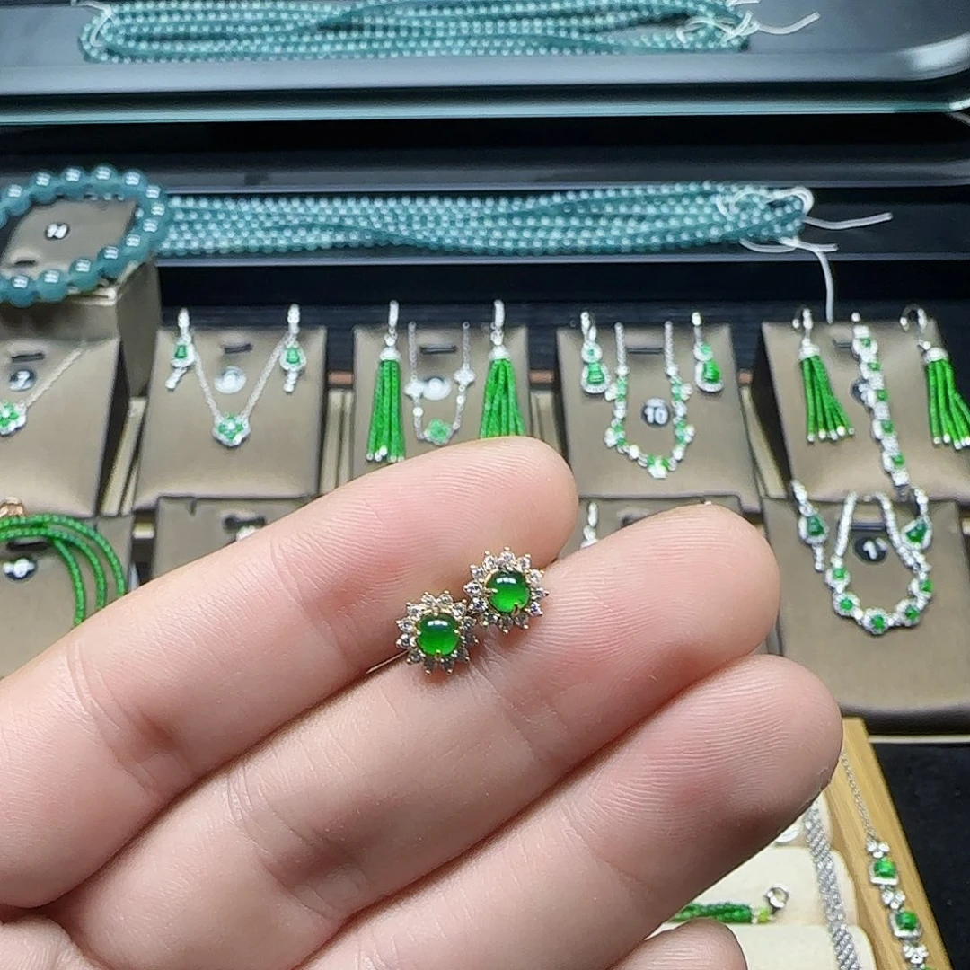 翡翠未镶嵌耳饰耳钉