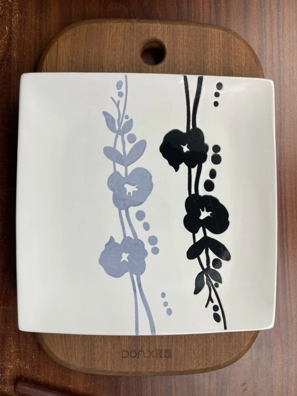 387白色花立体浮雕家用简约方盘