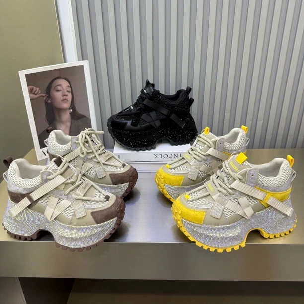 一平，新款厚底松糕欧货时尚满钻四季网面老爹鞋底厚7公分洋气百搭