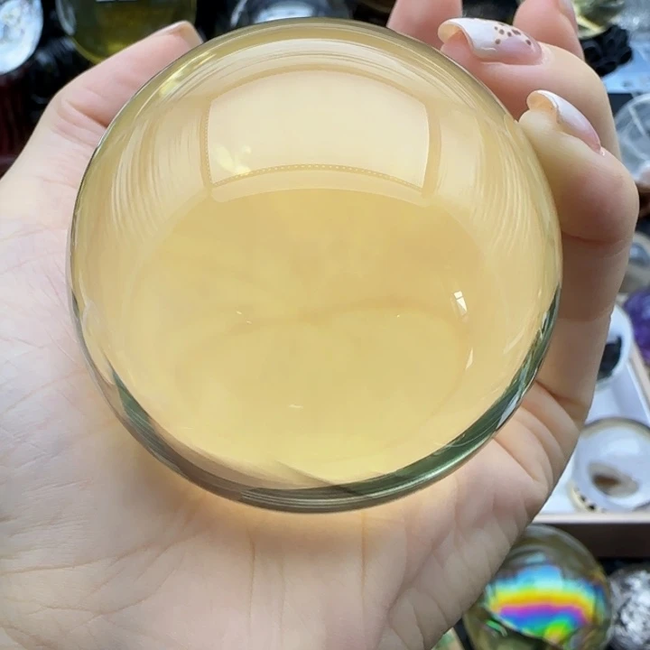 乾***利未镶嵌珠宝半成品水晶W10（6公分其一