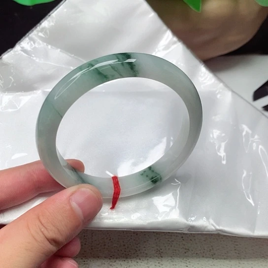 翡翠手镯未镶嵌正圈002