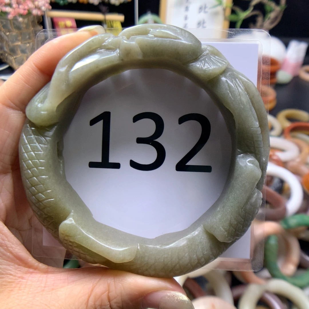 石英质玉手镯未镶嵌J****g