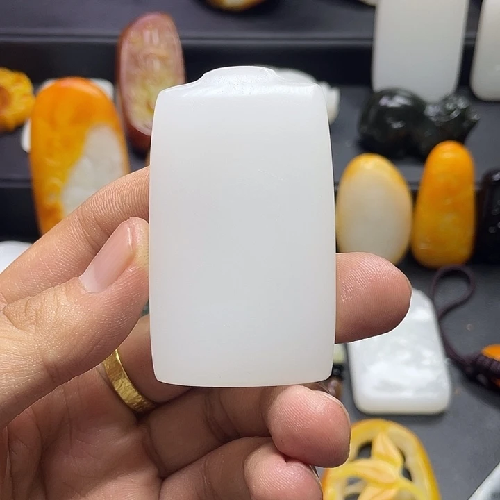 未镶嵌和田玉挂件