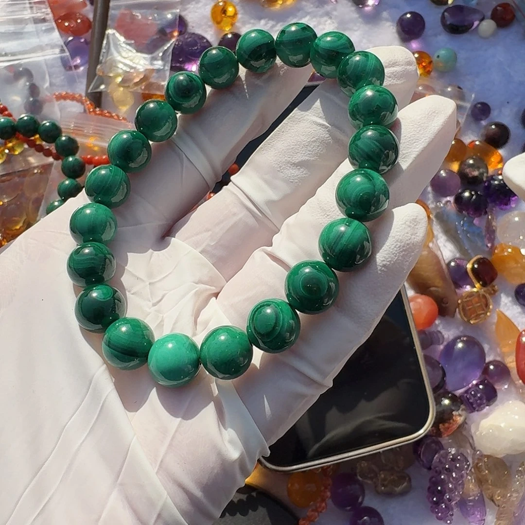 ****主未镶嵌烟晶手链水晶