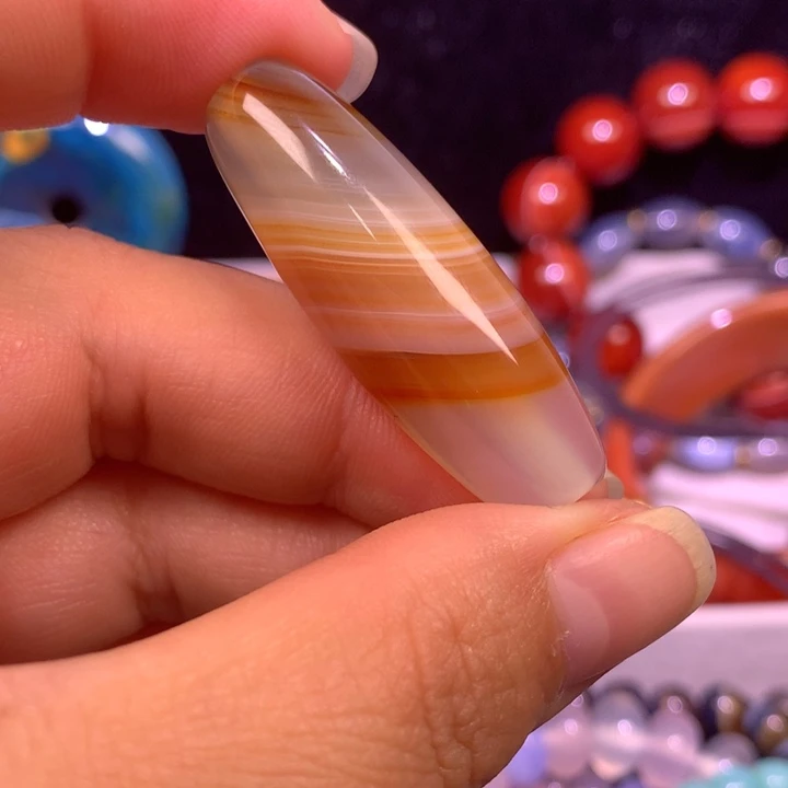 未镶嵌玛瑙/玉髓珠宝奇石