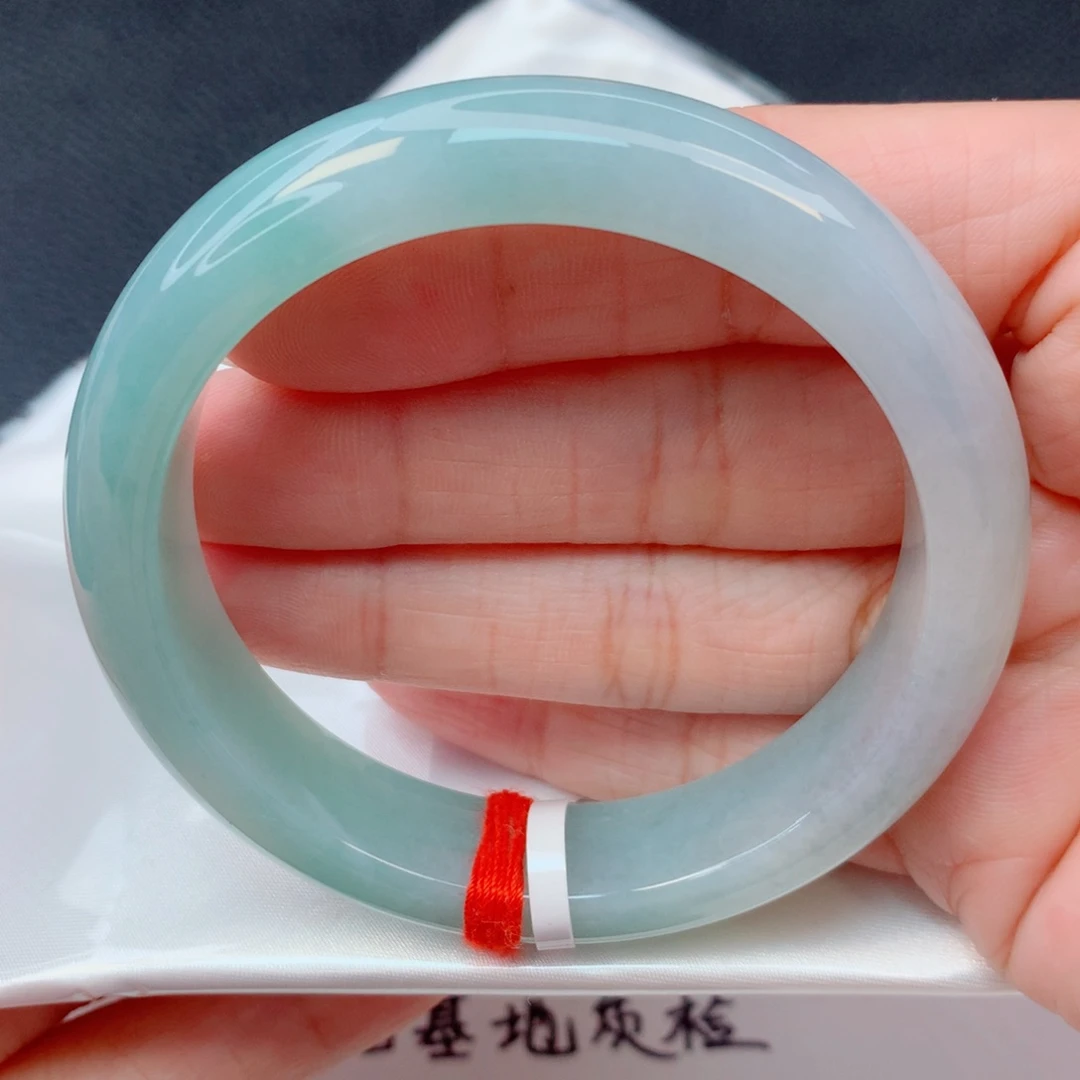 翡翠未镶嵌手镯56圈 细糯化蓝绿底飘紫完整推荐