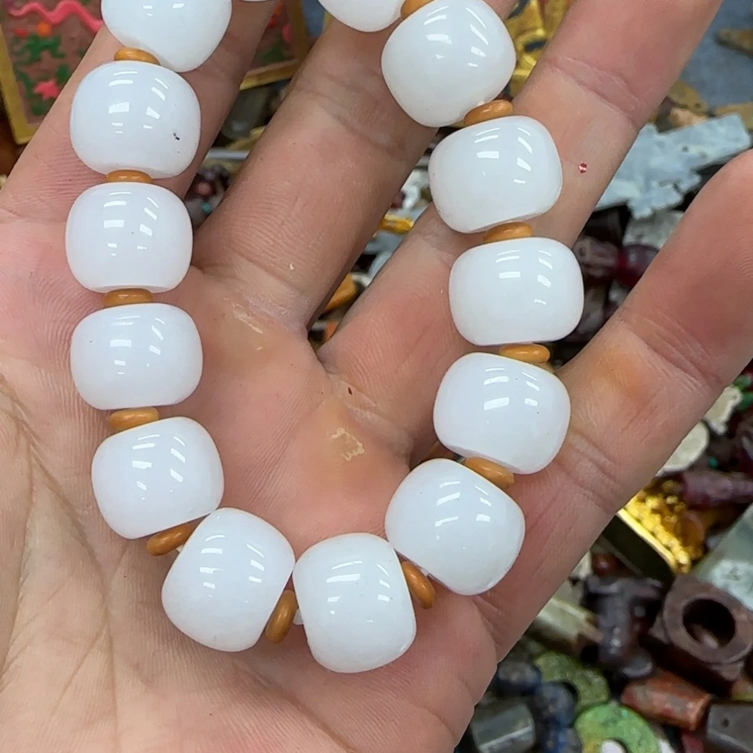 未镶嵌和田玉（糖玉）珠宝奇石