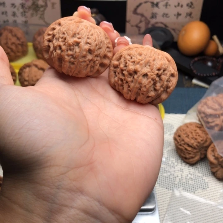 文玩核桃吊坠41全品血麒麟