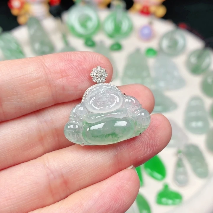 颈饰18K金镶嵌翡翠缅甸天然A货翡翠