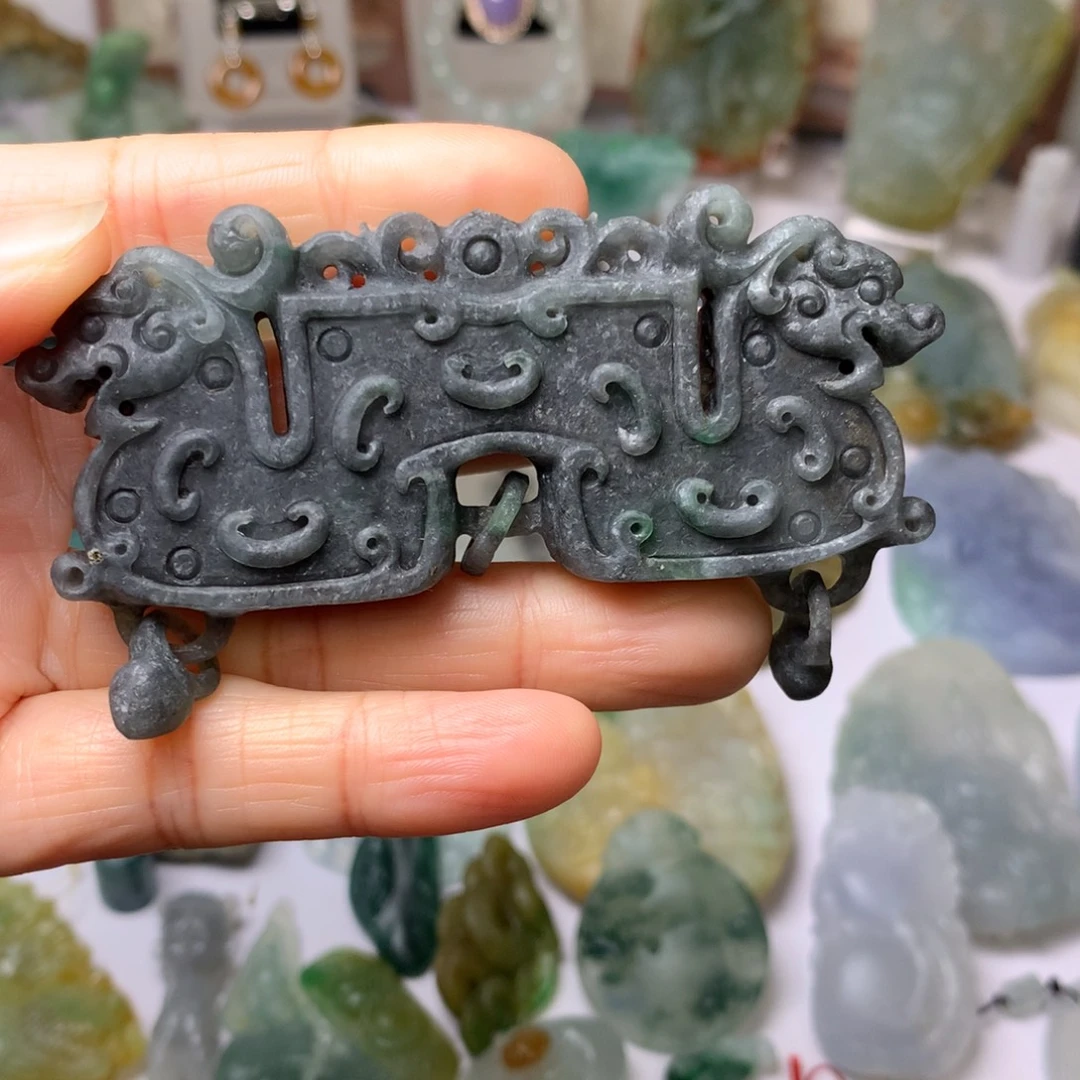 定制翡翠未镶嵌翡翠