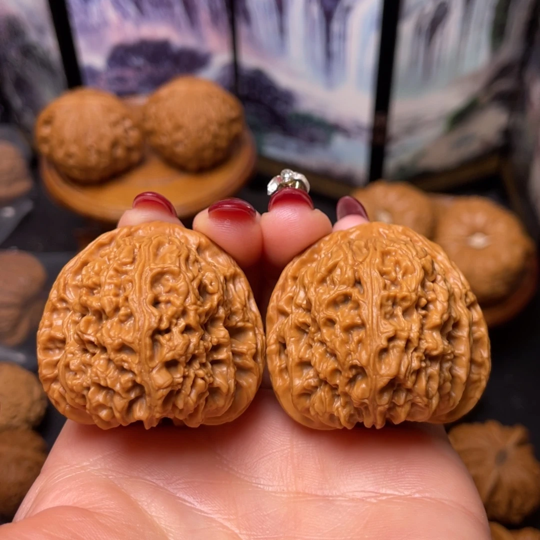 把件文玩核桃39.5全品南疆石