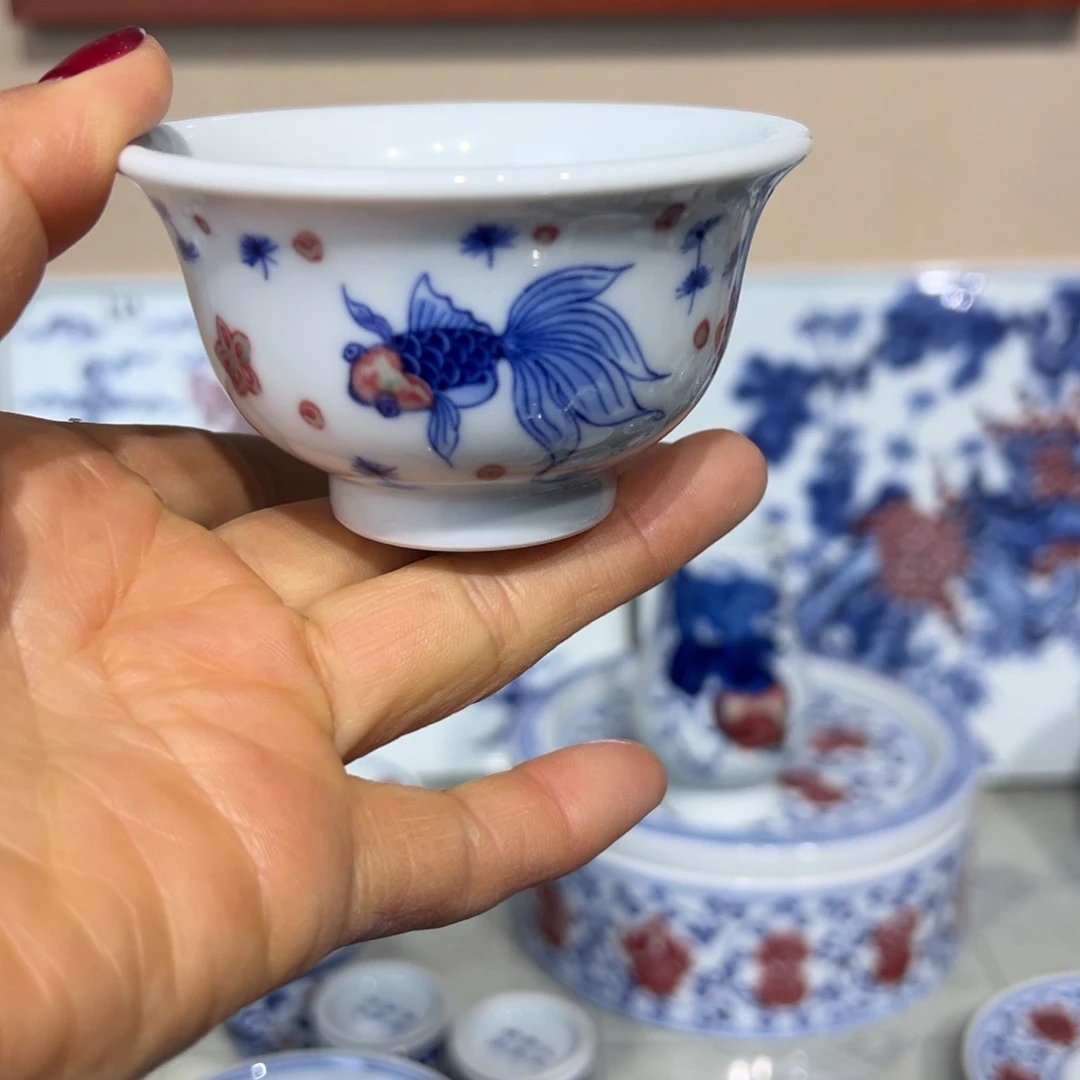 现代瓷青花釉里红工艺