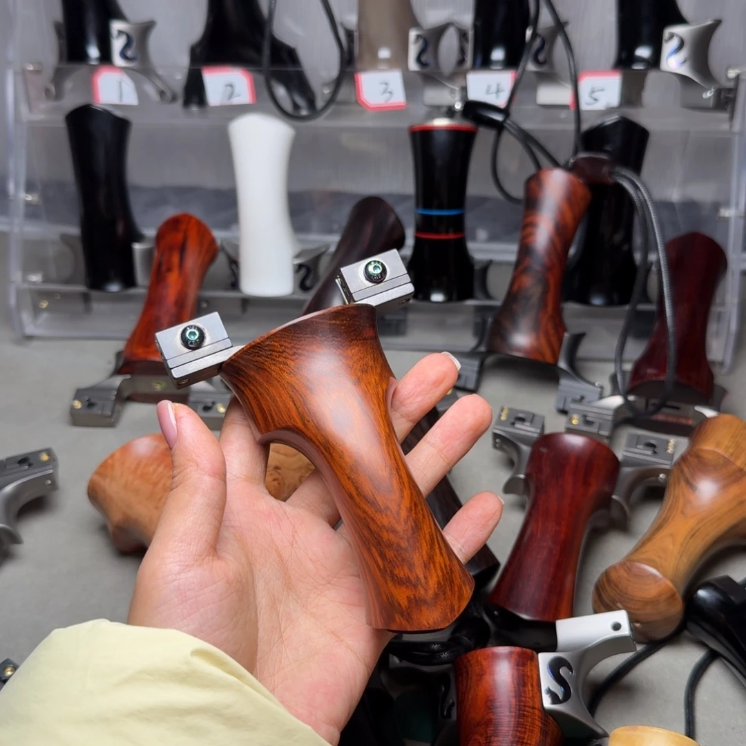 赤***诊木黑武士无极大红酸枝