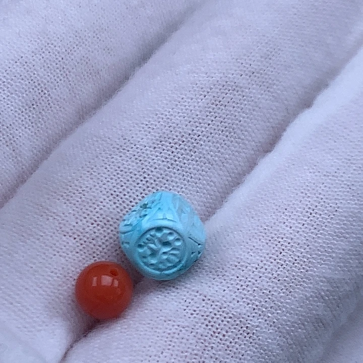 南红玛瑙未镶嵌珠宝奇石