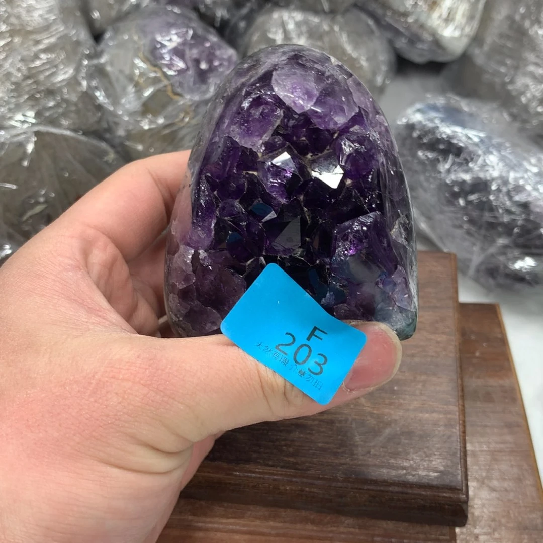 紫晶大型摆件（非配饰）未镶嵌