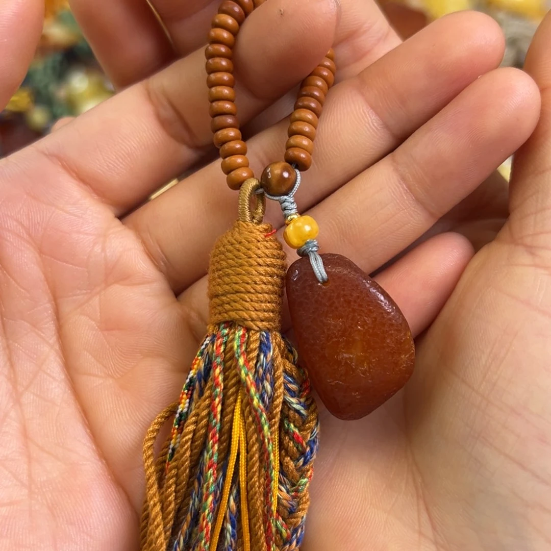 未镶嵌蜜蜡裸石蜜蜡