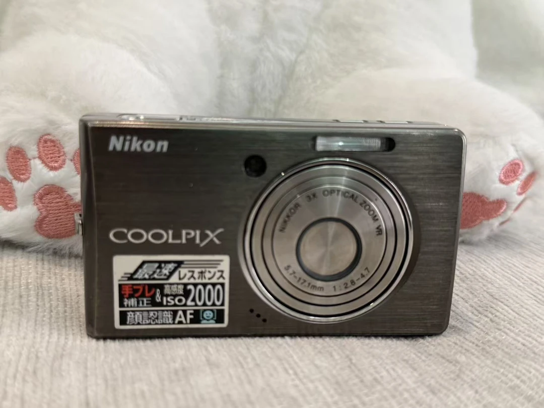 9新 Nikon/尼康 9新尼康S500出片神器复古冷白