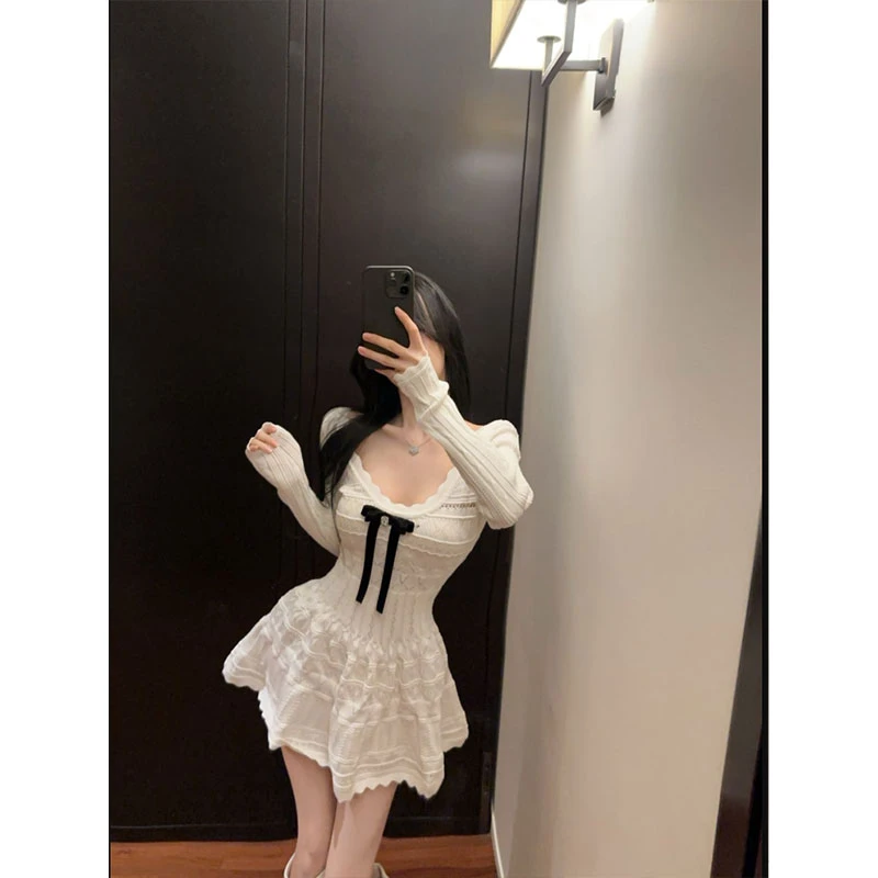 高级感法式千金长袖蝴蝶结连衣裙女2025秋季新款生日裙收腰针织裙