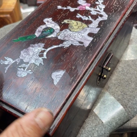 木盒子111111111111111