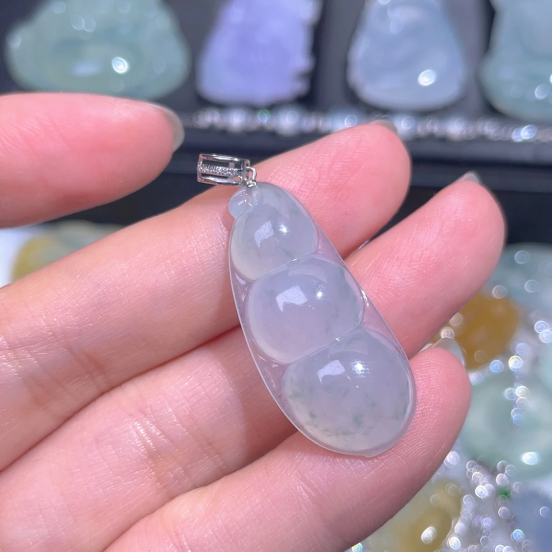 颈饰18K金镶嵌翡翠翡翠