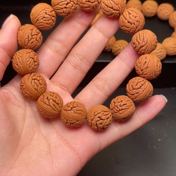 桃核把件绣球桃核16