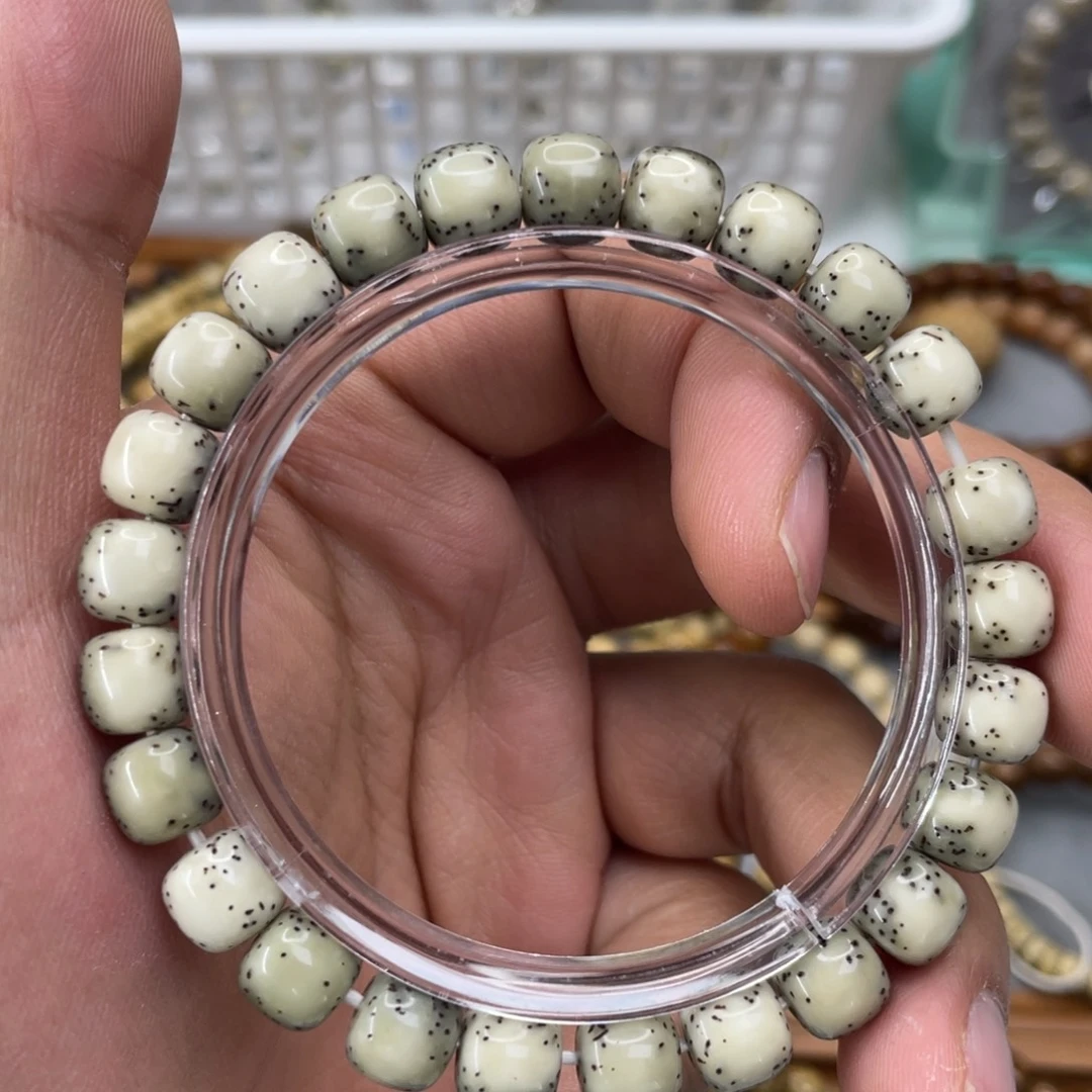 星月菩提手串9*8河豚大留白石玉料