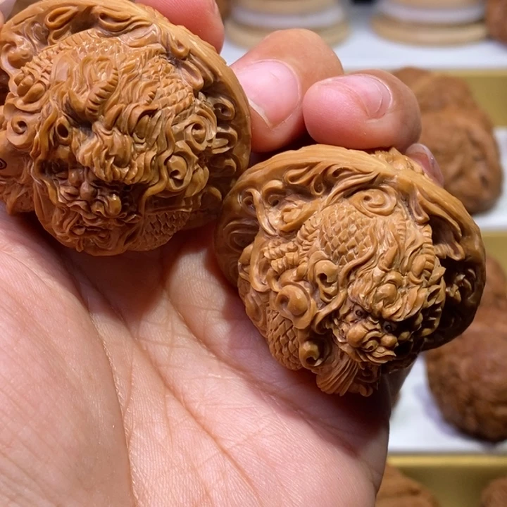 挑***工核桃手串/手链龙腾