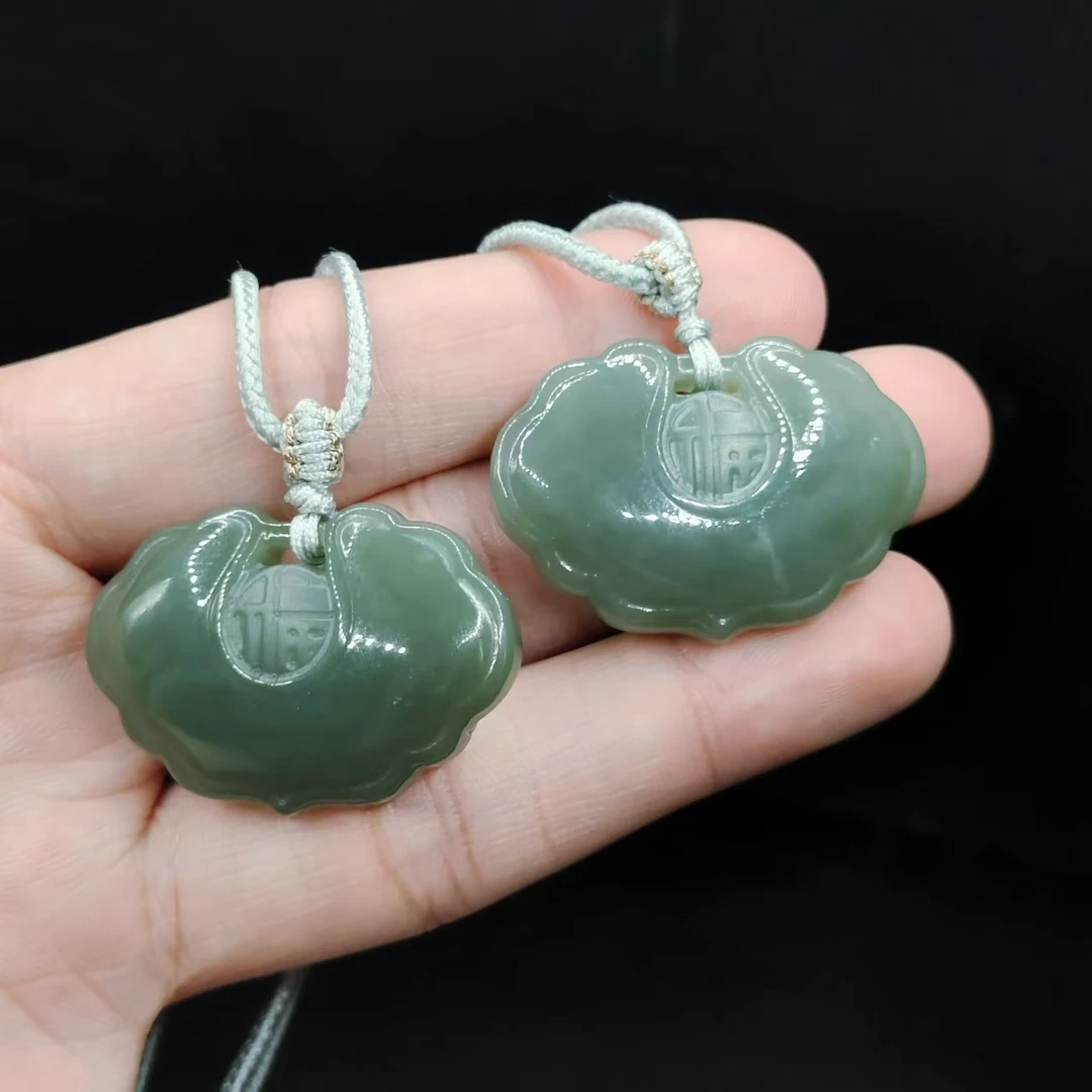 【老三珠宝】和田玉如意锁吊坠赠绳子Y9