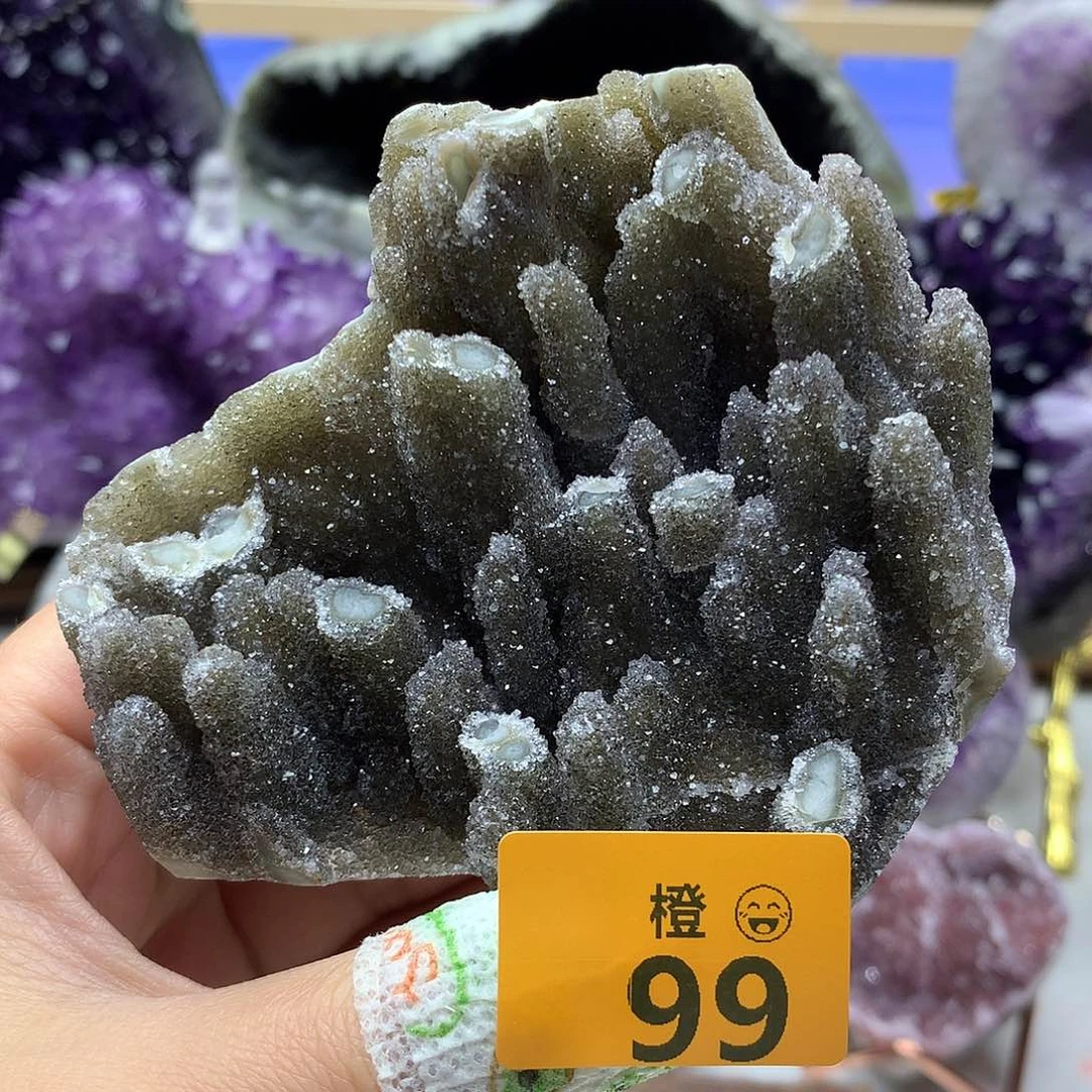 未镶嵌水晶大型摆件（非配饰）