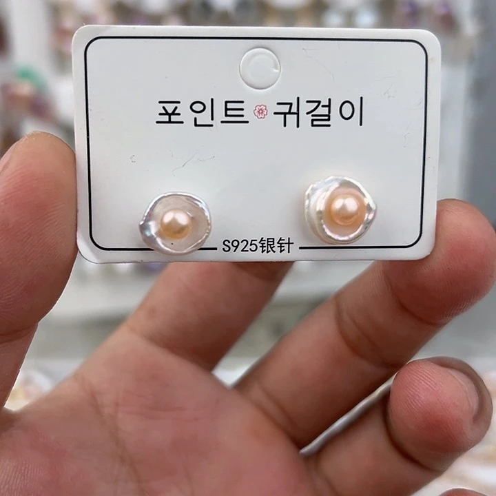 银S925镶嵌淡水珍珠耳饰