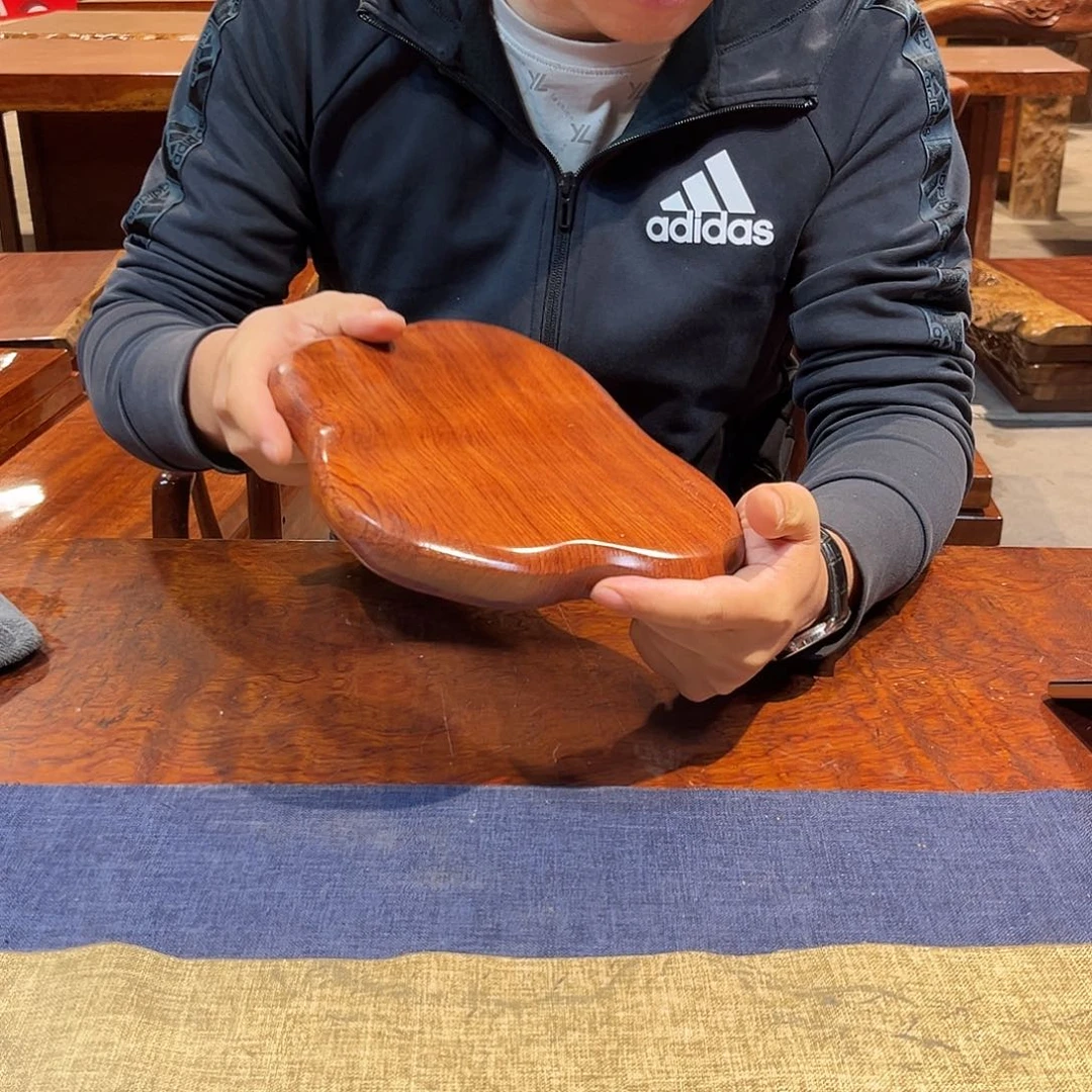 玉木（非红木类）巴花学名古夷苏木