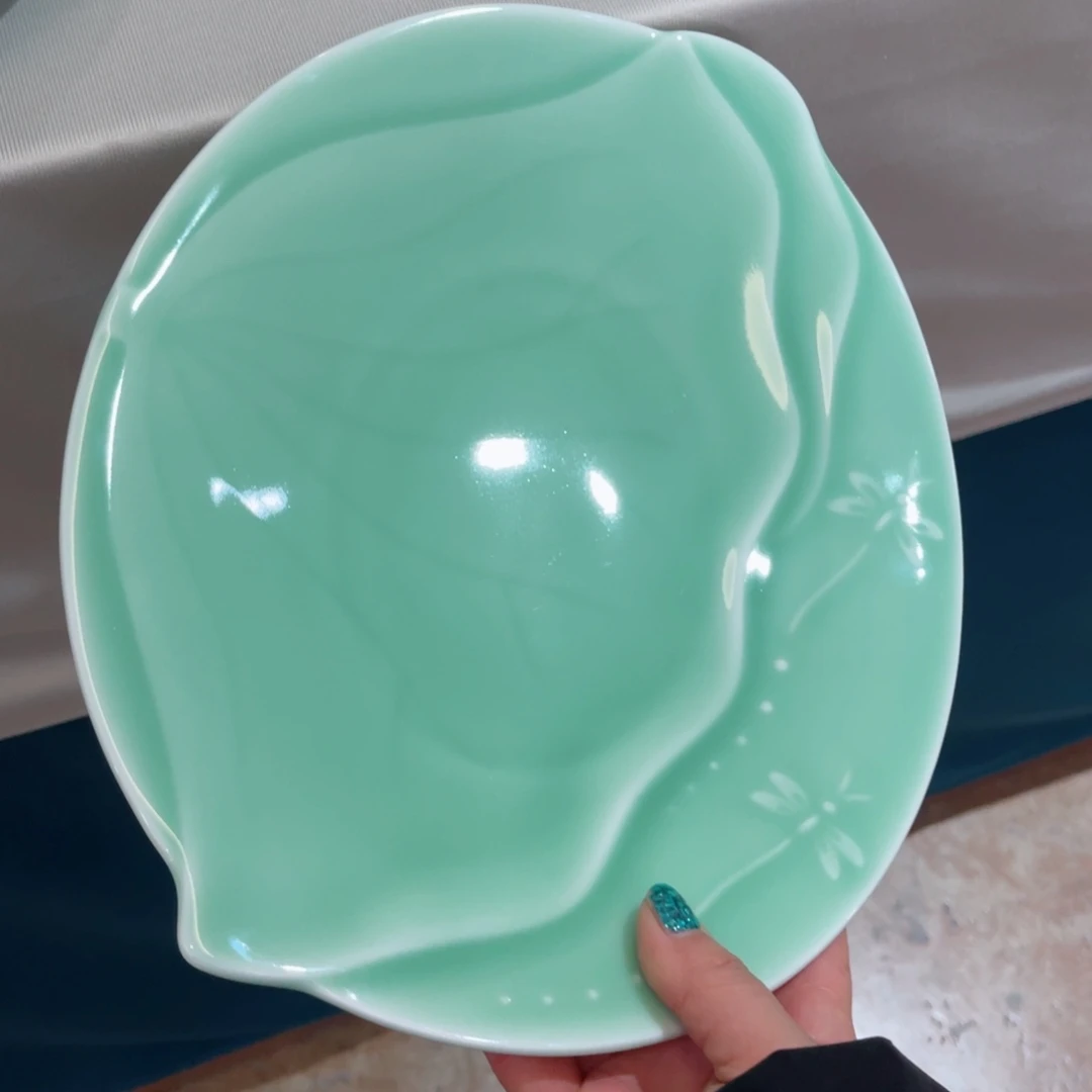 瓷片哈哈哈哈哈哈哈哈哈哈哈哈