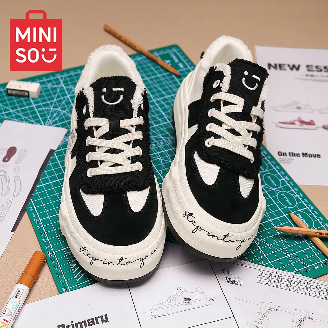 名创优品冬季男鞋小众潮流休闲板鞋2025今年流行鞋子情侣百搭潮鞋