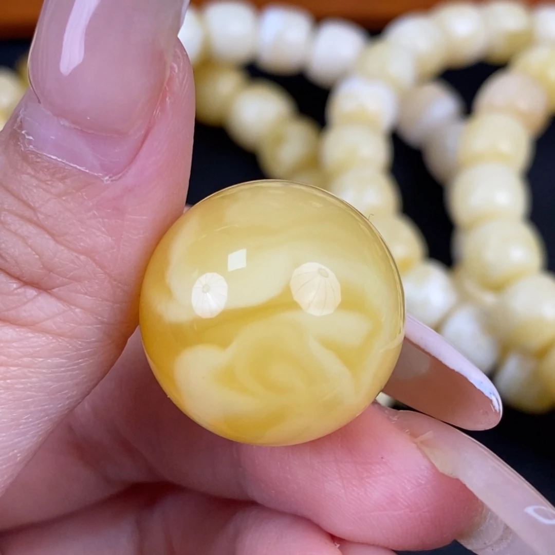 琥珀未镶嵌珠宝奇石256