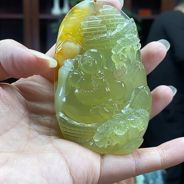 蛇纹石玉未镶嵌颈饰