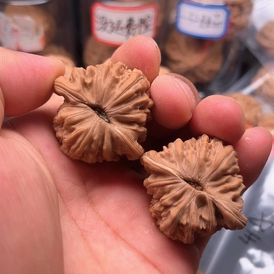 文玩核桃把件四座楼