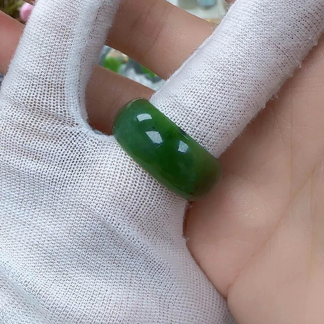 和田玉（碧玉）戒指未镶嵌