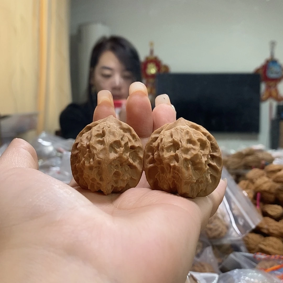 把件文玩核桃37白蛇谷