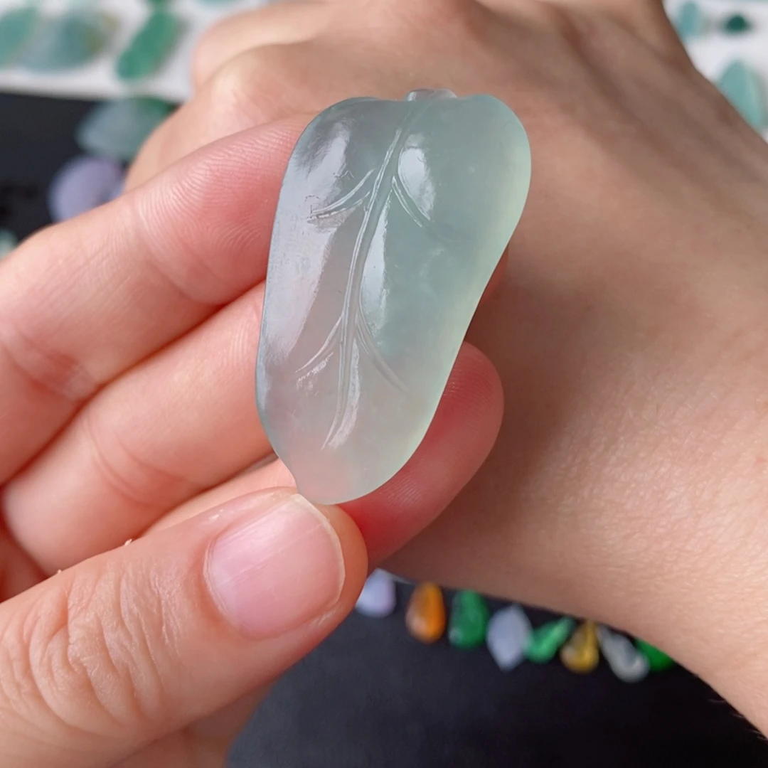 定制翡翠未镶嵌树叶